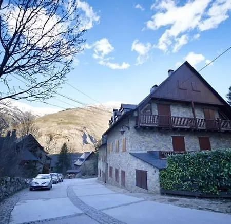3 Bedrooms With Locker And Parking At Baqueira-beret アパート
