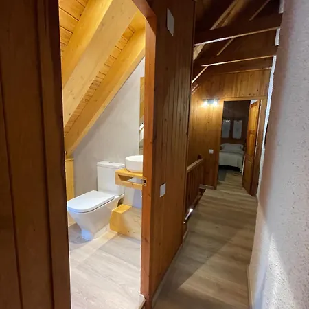アパート 3 Bedrooms With Locker And Parking At Baqueira-beret アルティエス